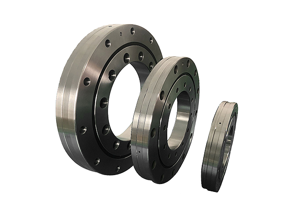 交叉滾子軸承熱裝尺寸控制及預緊調(diào)整要求