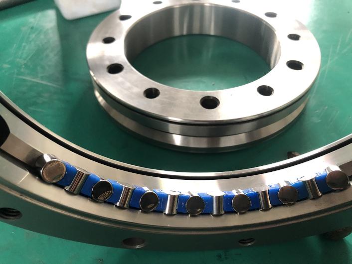 PSL系列交叉圓錐滾子軸承型號尺寸表