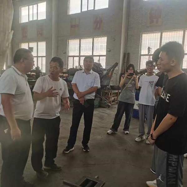 洛陽理工學(xué)院智能制造學(xué)院到我廠參觀學(xué)習(xí)
